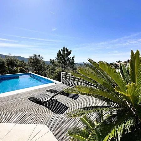 Les Romarins Pour 8 Personnes Avec Vue Panoramique Et Piscine Chauffee A Villa